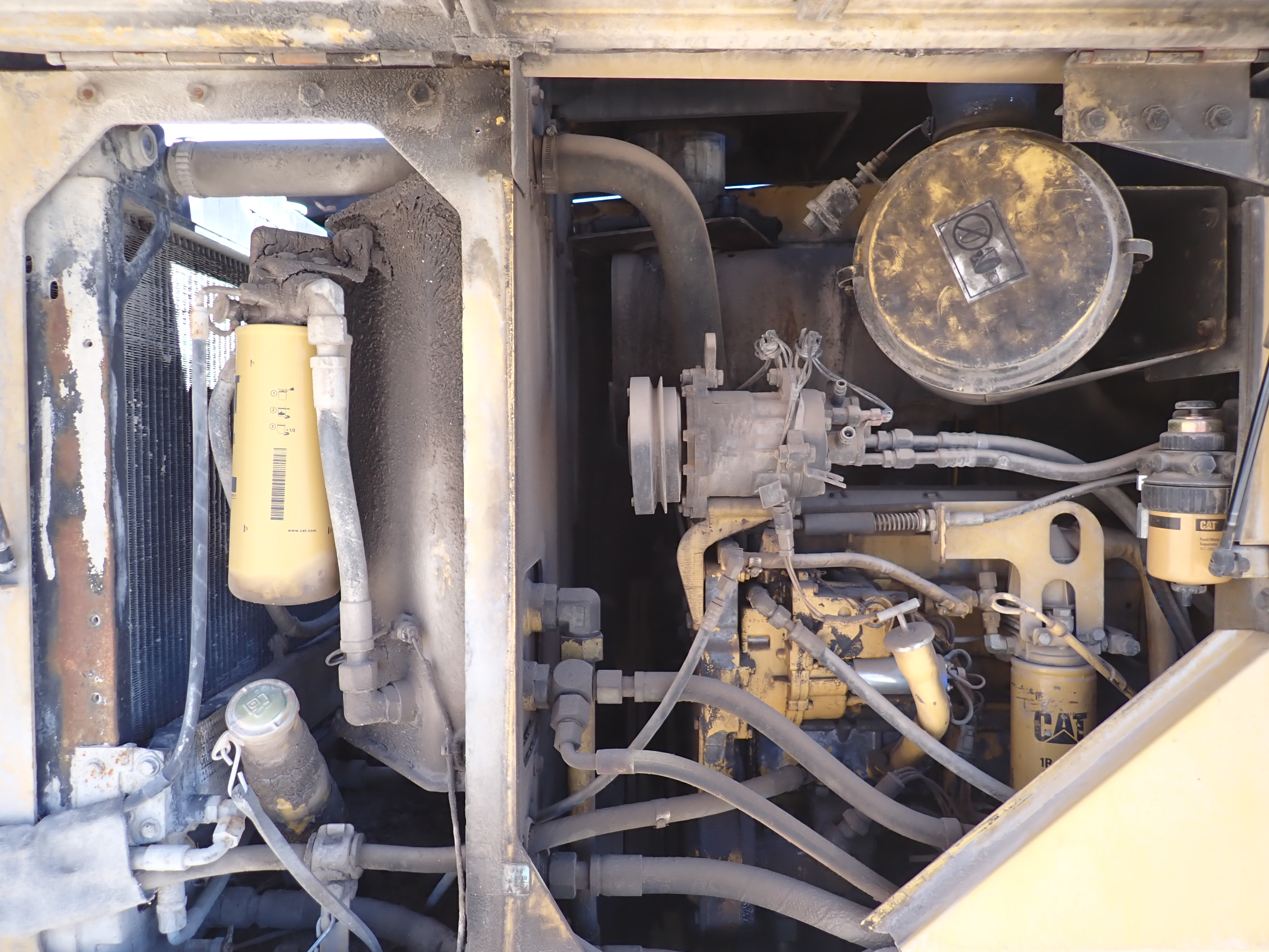 ./imagenes/INVOICE/2019/12629/CARGADOR FRONTAL CAT_928G (17).JPG